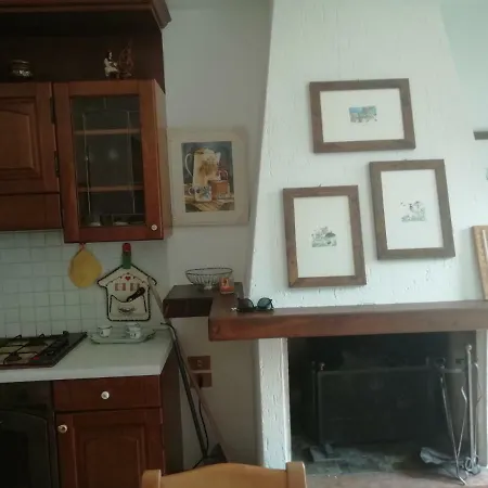 דירה Terrazza Sui Prati Verdi גאליו